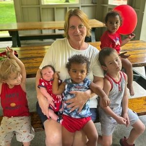 Meet your Posher, Debbie